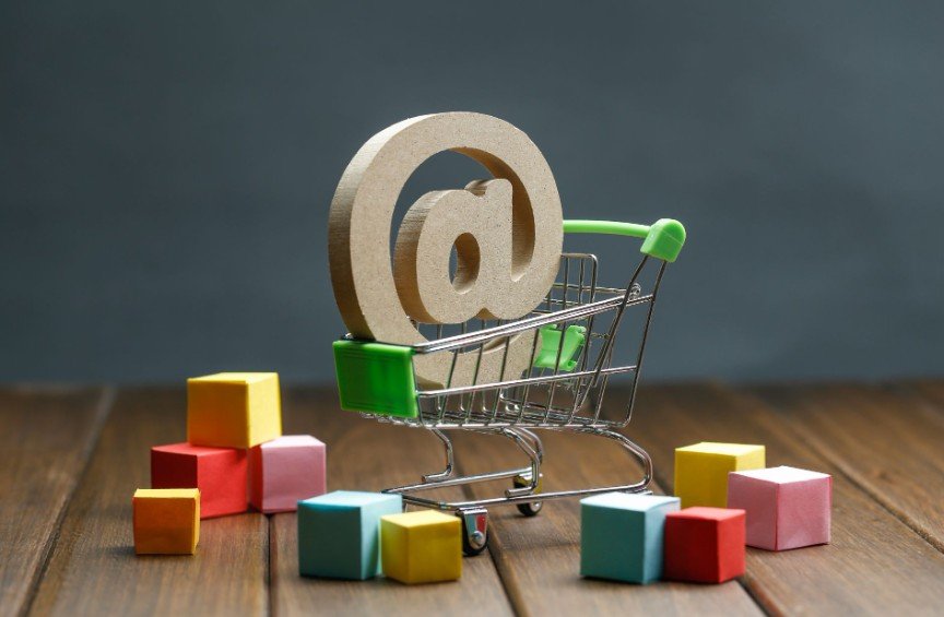 What Made Content Commerce Different From Traditional Ecommerce