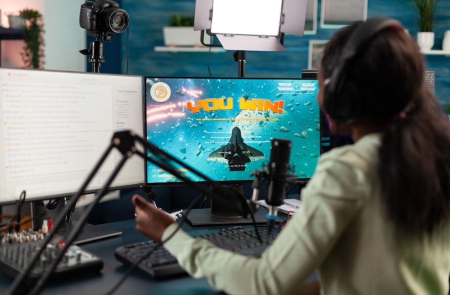 How Are Artists Making Money From Livestreams